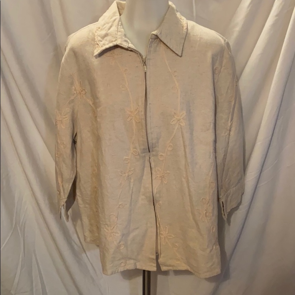 Woman’s shirt or jacket.